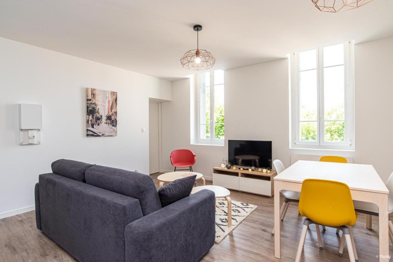 Fontaines De Valence D'Agen Centre Ville Netflix Proche Parking Gratuit Valence (Tarn-et-Garonne) Exterior foto